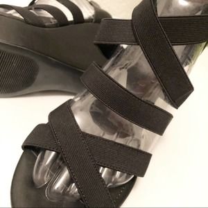 Torrid Black Faux Suede Strappy Platform wedges